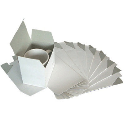 Cutie alba pentru cani