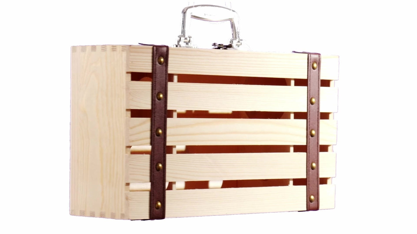 Wooden chest-type box for 2 wine bottles