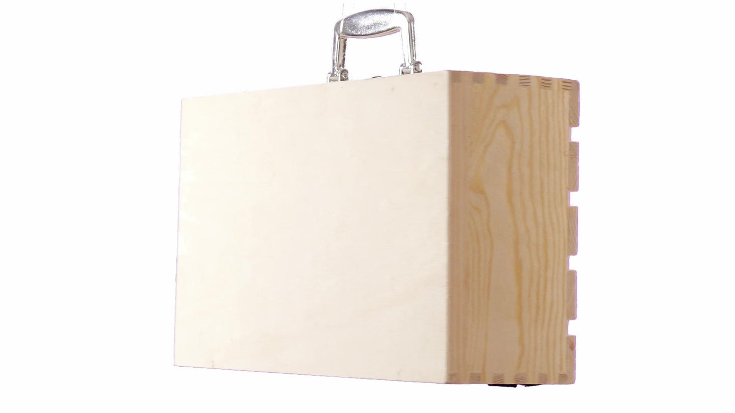 Wooden chest-type box for 2 wine bottles