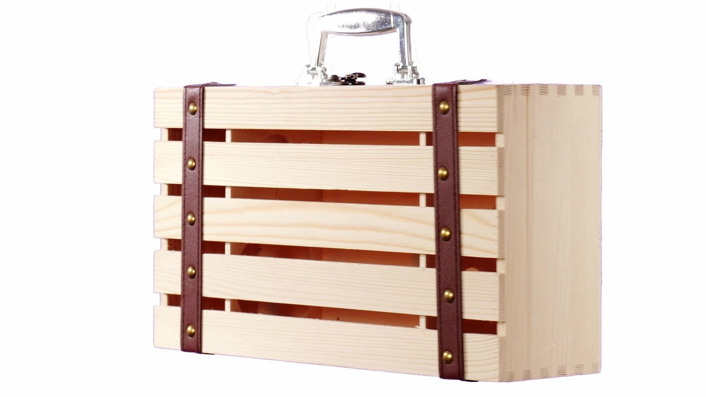 Wooden chest-type box for 2 wine bottles