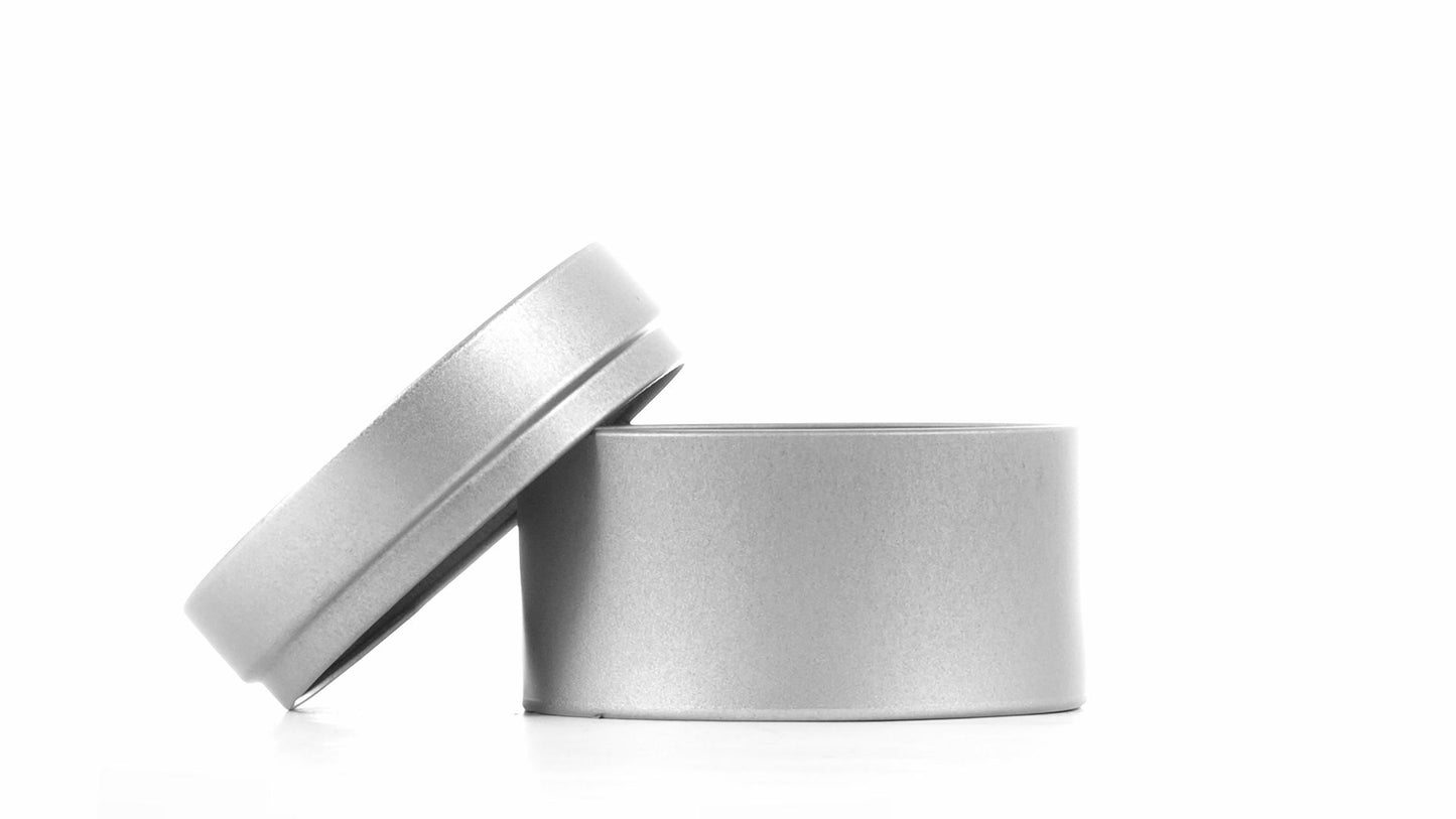 Medium round metal box Ø8x6