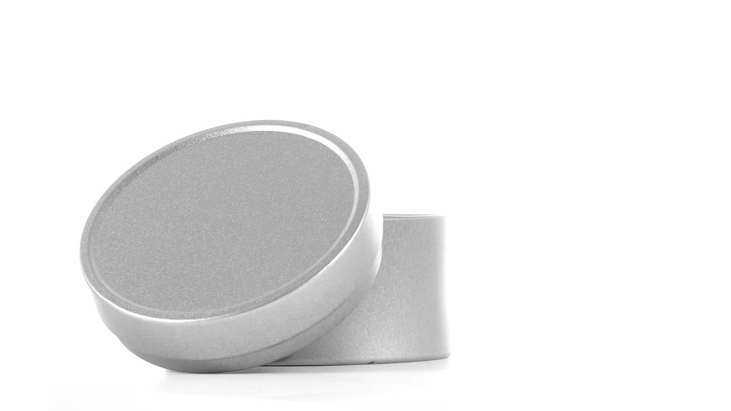 Medium round metal box Ø8x6