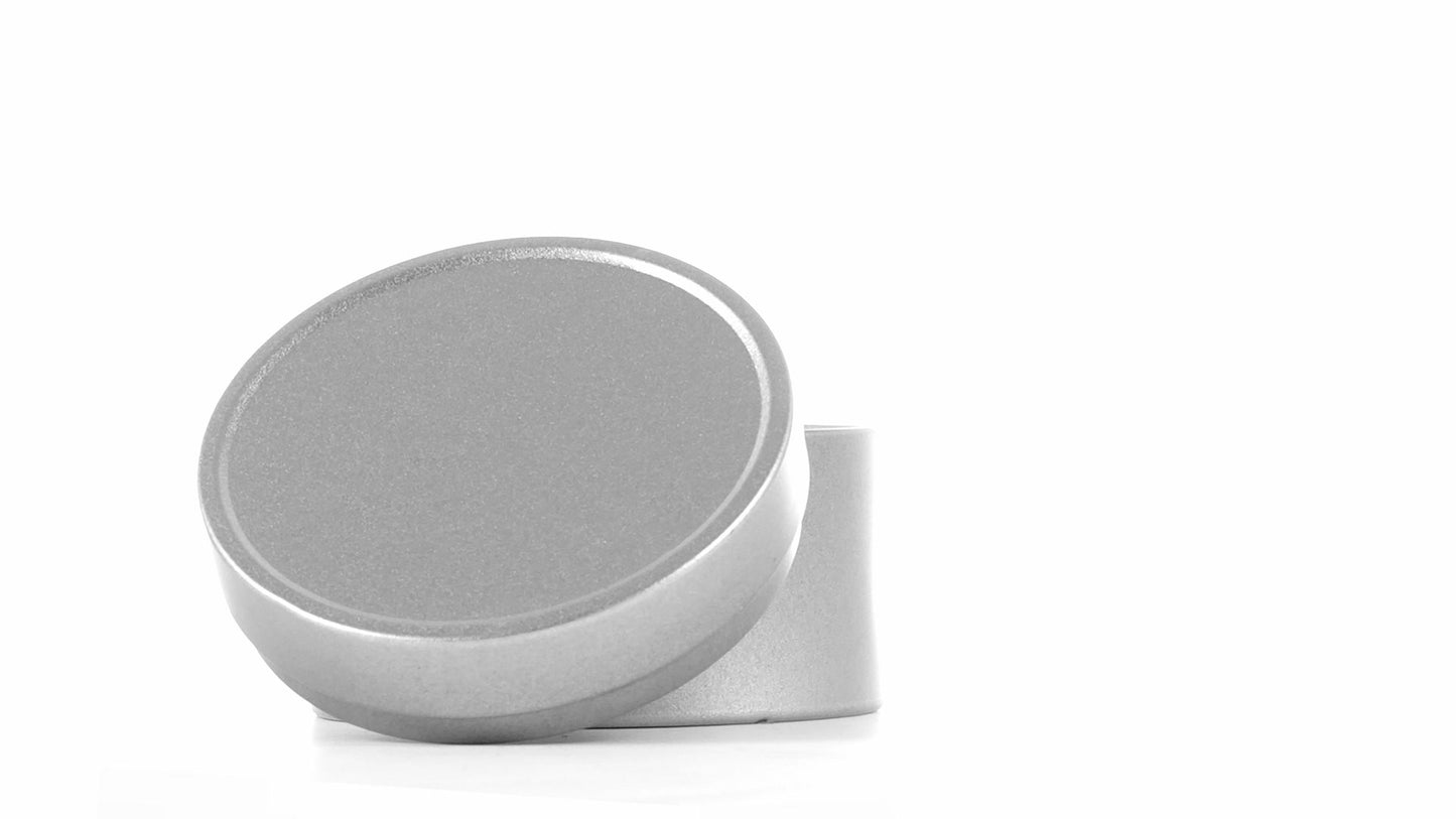 Medium round metal box Ø8x6