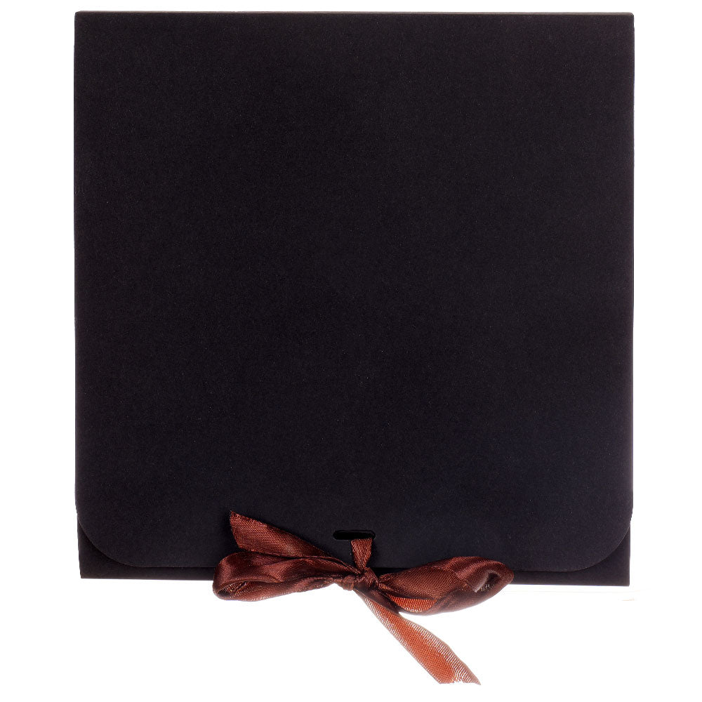 Cutie dreptunghiulara de cadou cu funda 