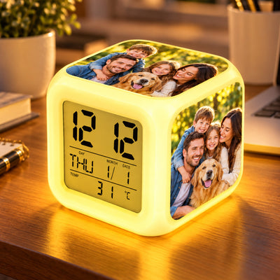 Ceas digital cu alarma si lumina de veghe Sublimabil - CUB CA461101 - Green Print