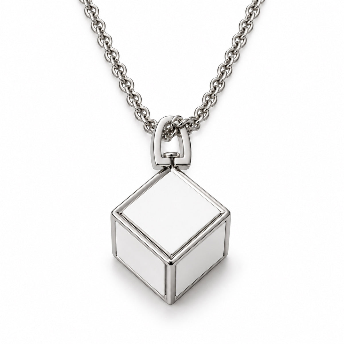 Metal necklace with 6 sublimation compatible sides in the shape of a CUBE